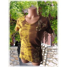 žluto-hnědá batika s květy
